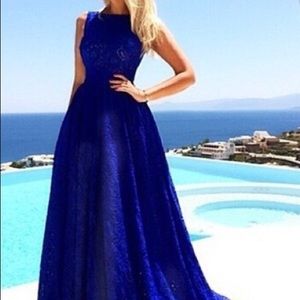 A long blue dress